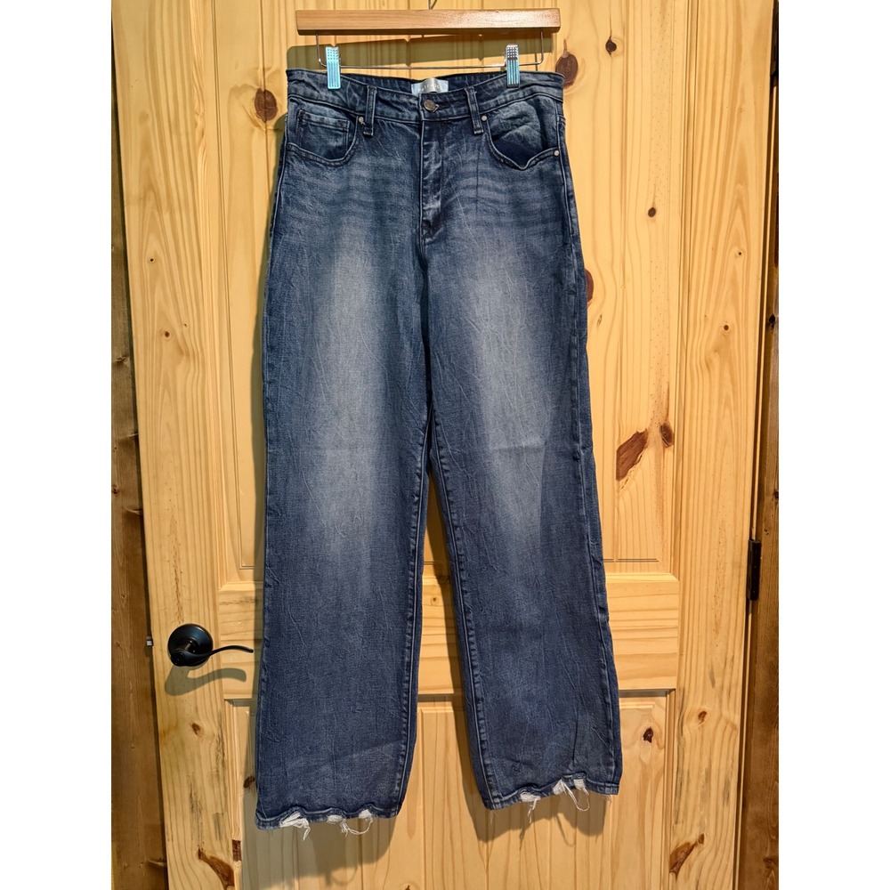 Petra 153 High Rise Wide Leg Jeans Medium Wash Raw Hem Size 9/29 P1233W-DM‎